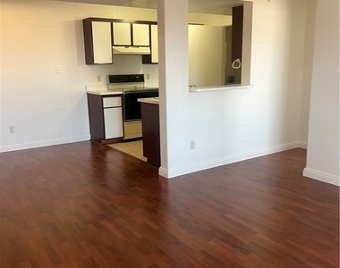 230 Mission Catalina Lane - Photo Thumbnail 4