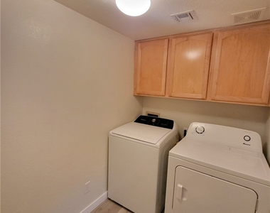 197 Winnsboro Street - Photo Thumbnail 7
