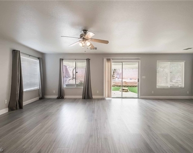 11076 Whooping Crane Lane - Photo Thumbnail 5