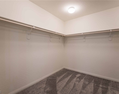 9459 Julie Inez Avenue - Photo Thumbnail 12