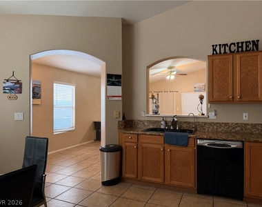 868 Worrell Avenue - Photo Thumbnail 9