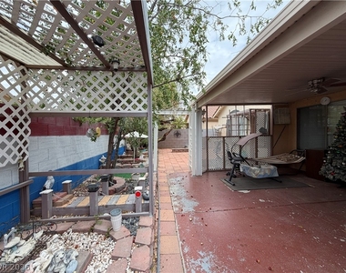 868 Worrell Avenue - Photo Thumbnail 22