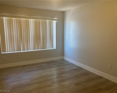 5710 E Tropicana Avenue - Photo Thumbnail 7