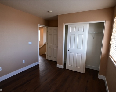 10461 Chrisman Avenue - Photo Thumbnail 26