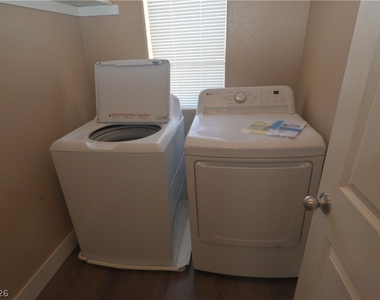 10461 Chrisman Avenue - Photo Thumbnail 36