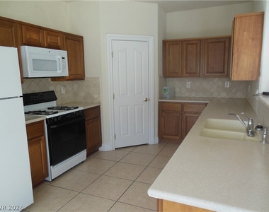 10396 Kepler Cascades Street - Photo Thumbnail 6