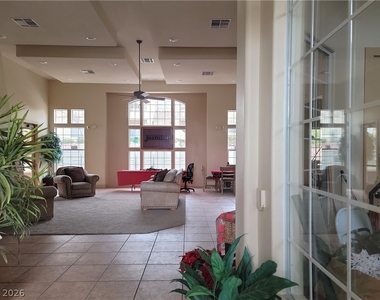 5855 Valley Drive - Photo Thumbnail 43