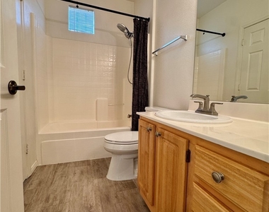 5855 Valley Drive - Photo Thumbnail 22
