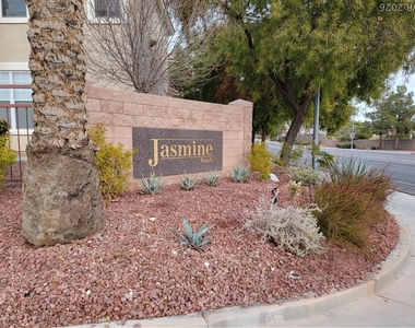 5855 Valley Drive - Photo Thumbnail 34