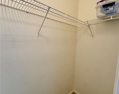 5855 Valley Drive - Photo Thumbnail 23