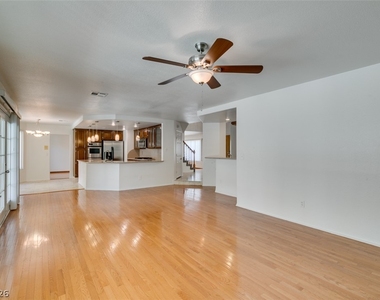 8224 Tivoli Cove Drive - Photo Thumbnail 19