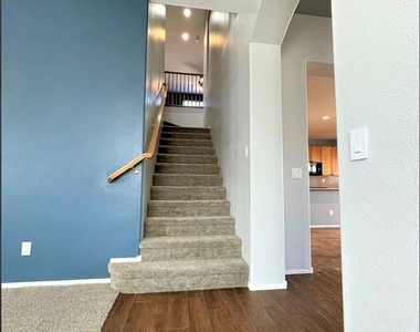 9222 Avon Park Avenue - Photo Thumbnail 19