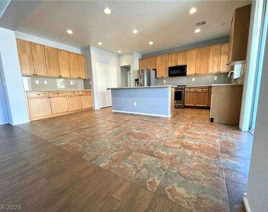 9222 Avon Park Avenue - Photo Thumbnail 9