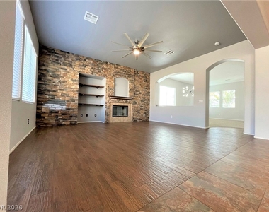 9222 Avon Park Avenue - Photo Thumbnail 6