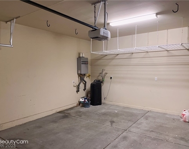 5704 Shadow Bend Drive - Photo Thumbnail 35