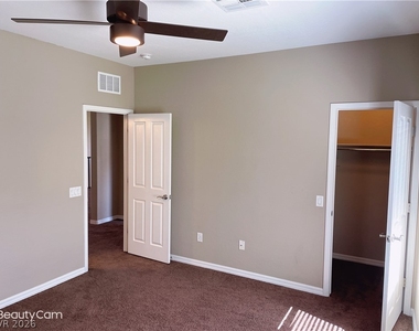 5704 Shadow Bend Drive - Photo Thumbnail 25