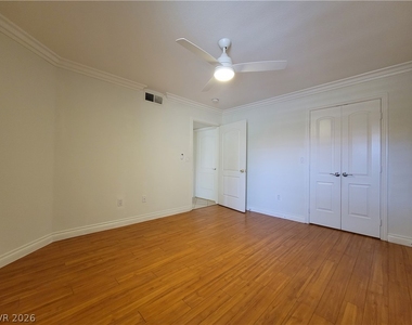 8101 W Flamingo Road - Photo Thumbnail 22