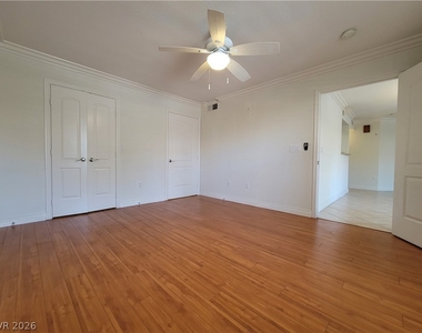8101 W Flamingo Road - Photo Thumbnail 17
