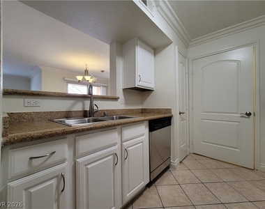 8101 W Flamingo Road - Photo Thumbnail 13