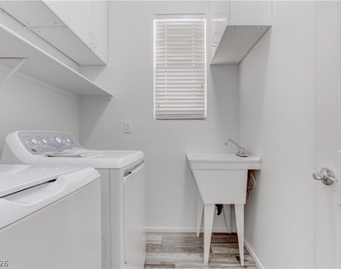 161 Greenwich Village Avenue - Photo Thumbnail 29