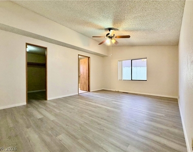 3126 La Barca Lane - Photo Thumbnail 10