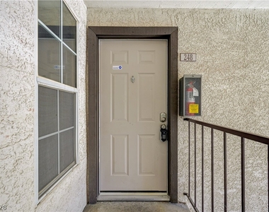 2606 S Durango Drive - Photo Thumbnail 31