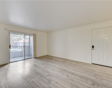 2606 S Durango Drive - Photo Thumbnail 1