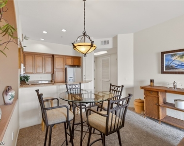 62 E Serene Avenue - Photo Thumbnail 3