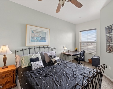62 E Serene Avenue - Photo Thumbnail 5
