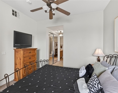 62 E Serene Avenue - Photo Thumbnail 6