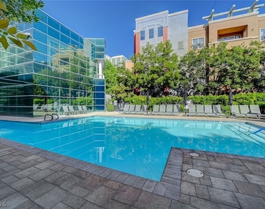 62 E Serene Avenue - Photo Thumbnail 14