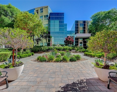 62 E Serene Avenue - Photo Thumbnail 18