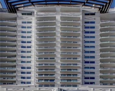 150 Las Vegas Boulevard - Photo Thumbnail 29