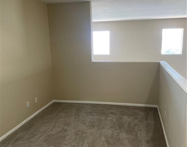 164 Gannett Peak Street - Photo Thumbnail 24