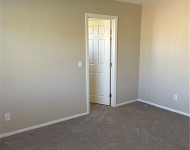 164 Gannett Peak Street - Photo Thumbnail 28