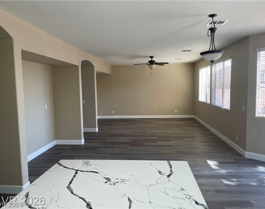 164 Gannett Peak Street - Photo Thumbnail 11