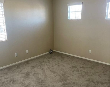 164 Gannett Peak Street - Photo Thumbnail 26