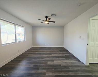 1833 Plum Court - Photo Thumbnail 8