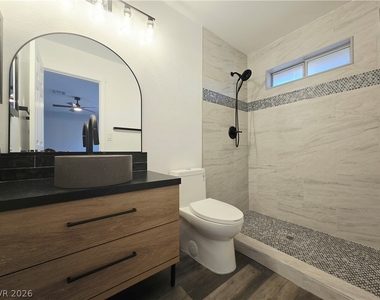 1833 Plum Court - Photo Thumbnail 10