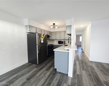 1833 Plum Court - Photo Thumbnail 2