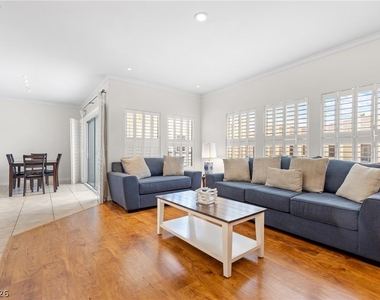 830 Picotte Street - Photo Thumbnail 5