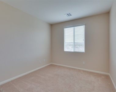 85 Avenza Drive - Photo Thumbnail 13