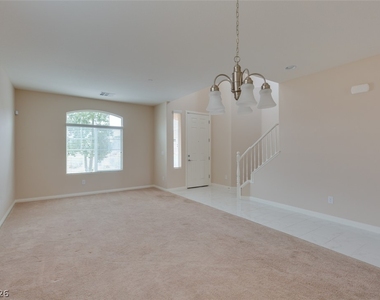 85 Avenza Drive - Photo Thumbnail 5