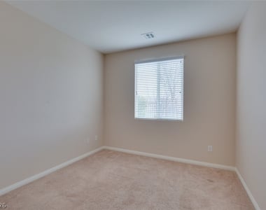 85 Avenza Drive - Photo Thumbnail 11
