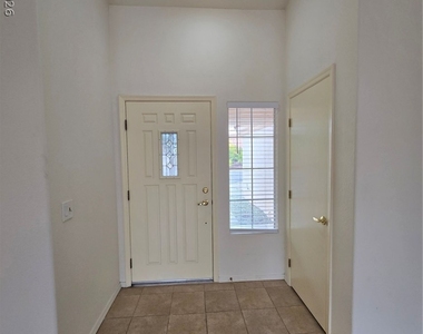 3117 Birch Grove Court - Photo Thumbnail 3