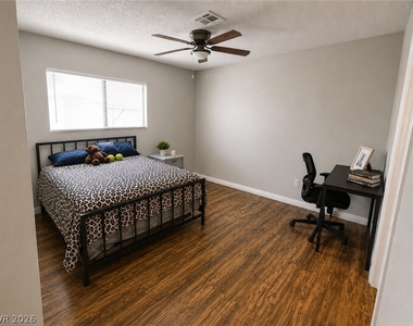 212 N Bruce Street - Photo Thumbnail 6