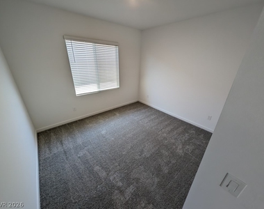 3339 Dancing Waters Street - Photo Thumbnail 25