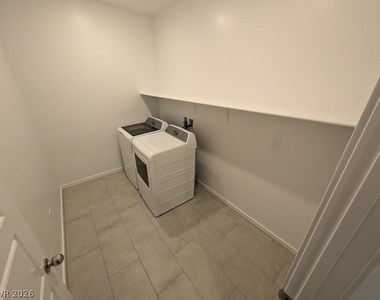 3339 Dancing Waters Street - Photo Thumbnail 23