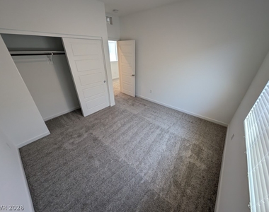 3339 Dancing Waters Street - Photo Thumbnail 24