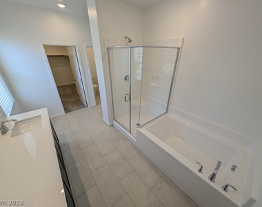 3339 Dancing Waters Street - Photo Thumbnail 21